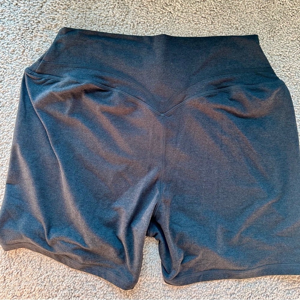 Black ptula shorts